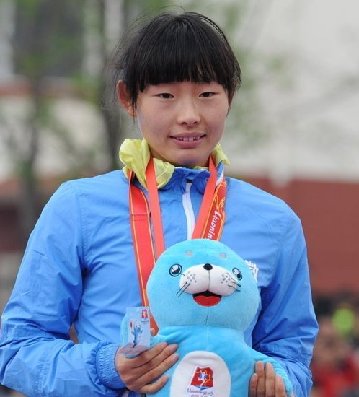 运动会女子20公里竞走比赛在辽宁沈阳结束较量,安徽90后新星吕秀芝以1