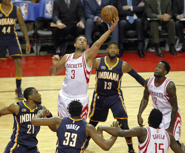 nba:火箭主场遭步行者逆转