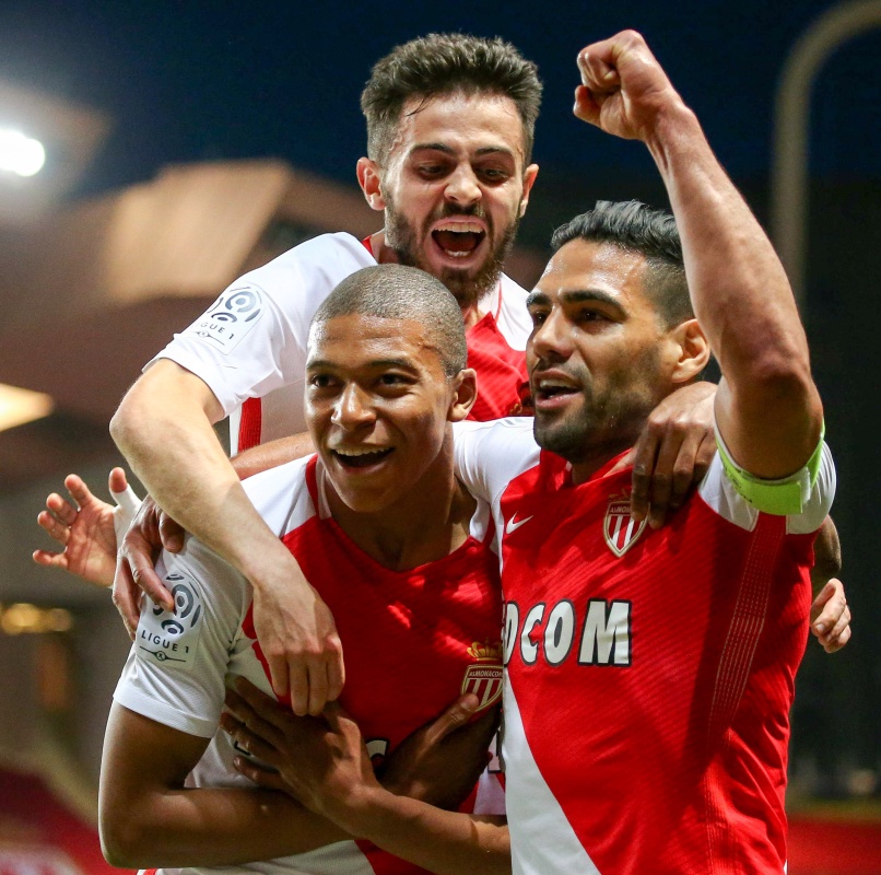 法甲联赛:摩纳哥夺冠 - 中国军网