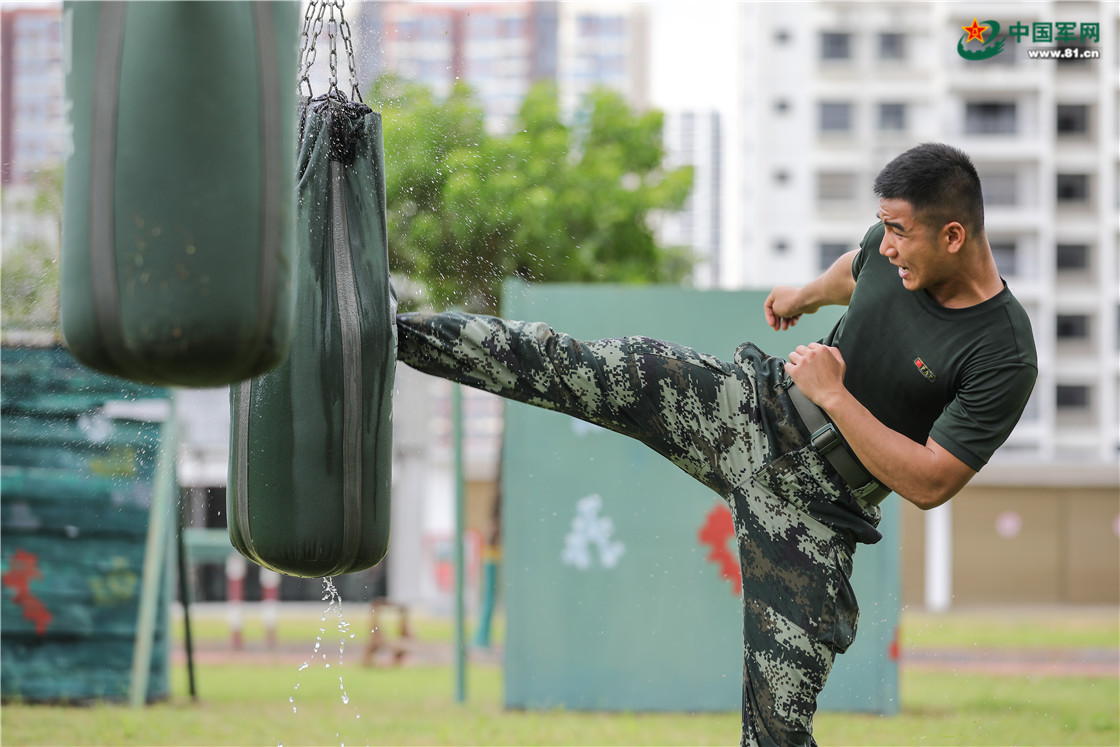 血性迸发!直击武警防城港支队夏季大练兵现场