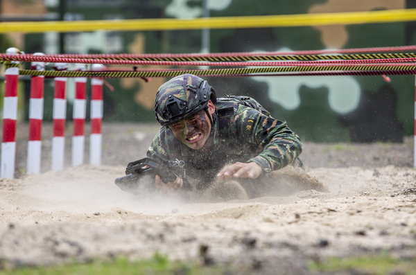 军营里的"极限勇士"刘鑫:风雨兼程实现特战梦