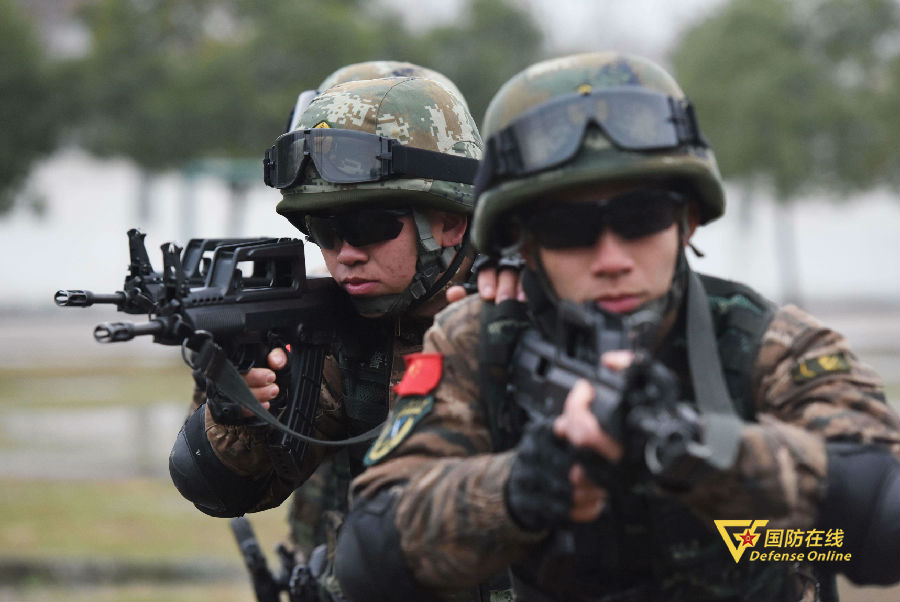 震撼丨真实版"反恐精英",训练现场竟比游戏还燃 - 中国军网