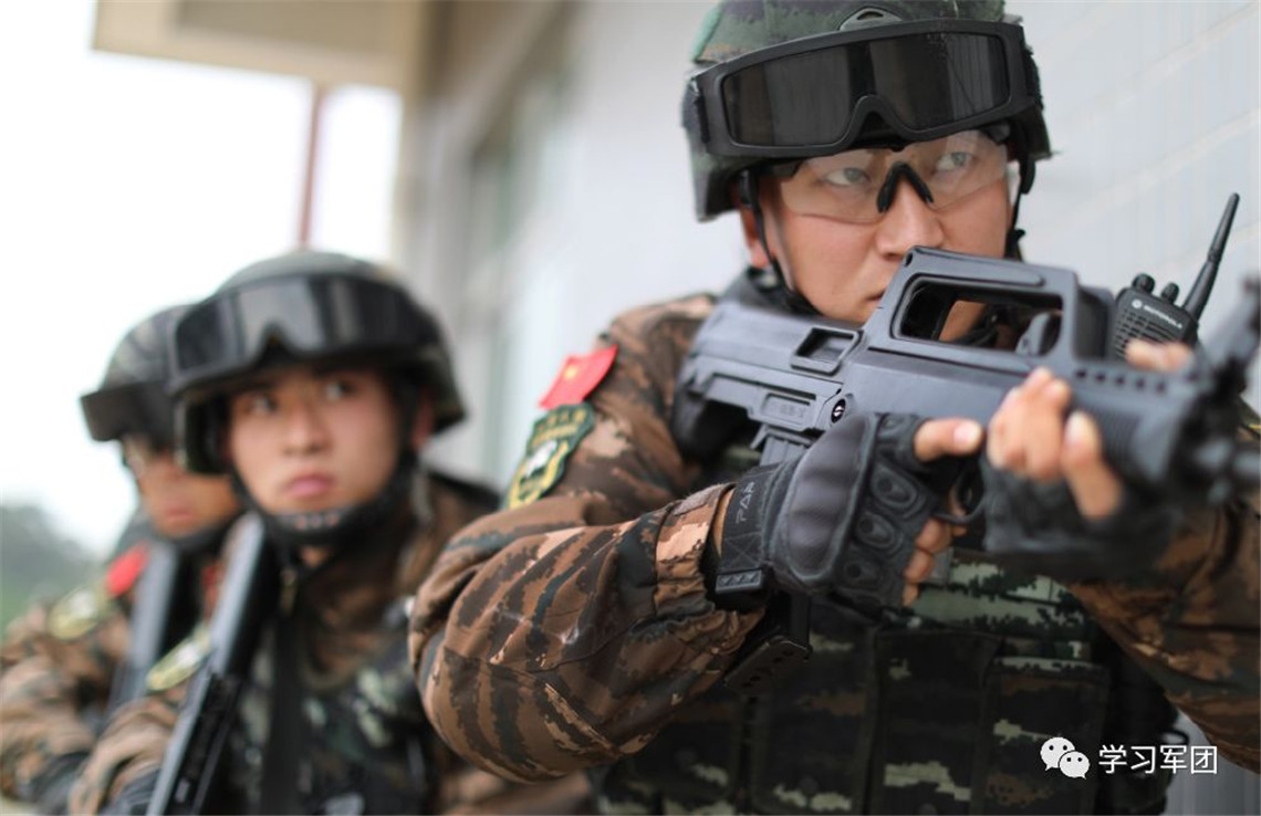 走进"国"字号反恐部队,亲身感受它的独特魅力 - 中国军网