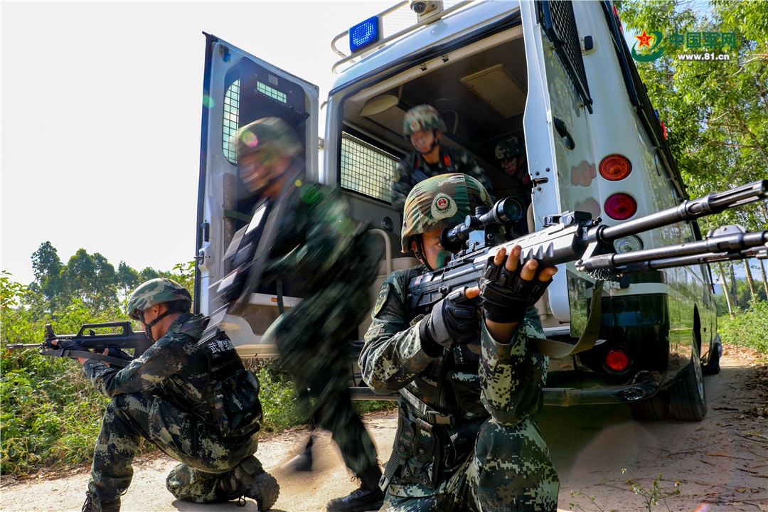 武警广西总队钦州支队:逆向险境锤炼战场尖刀 中国军网