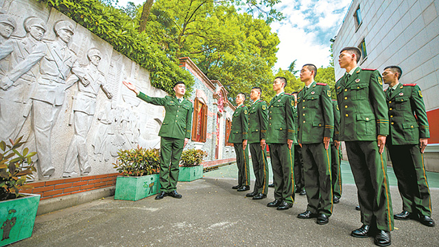 字,阅读全文约需 3 分钟影像|武警上海总队执勤第四支队执勤十中队学