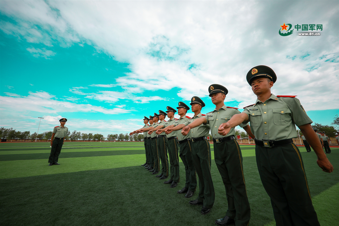 加钢淬火武警新疆总队克拉玛依支队开展预提指挥警士集训