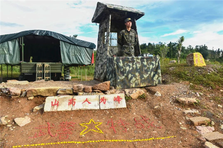 文化软实力催生打仗硬动力,特色鲜明的野战文化环境,催人奋进的宣传