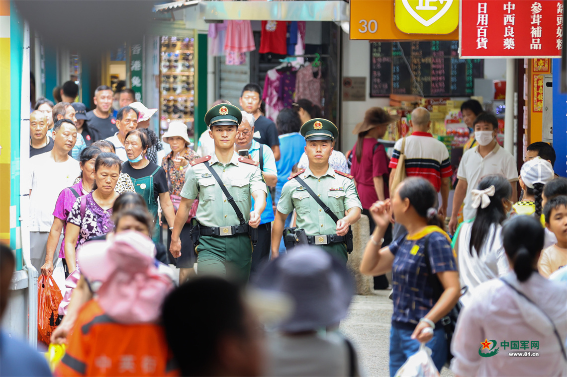 三伏探哨丨探访武警广东总队深圳第二支队某中队警戒哨