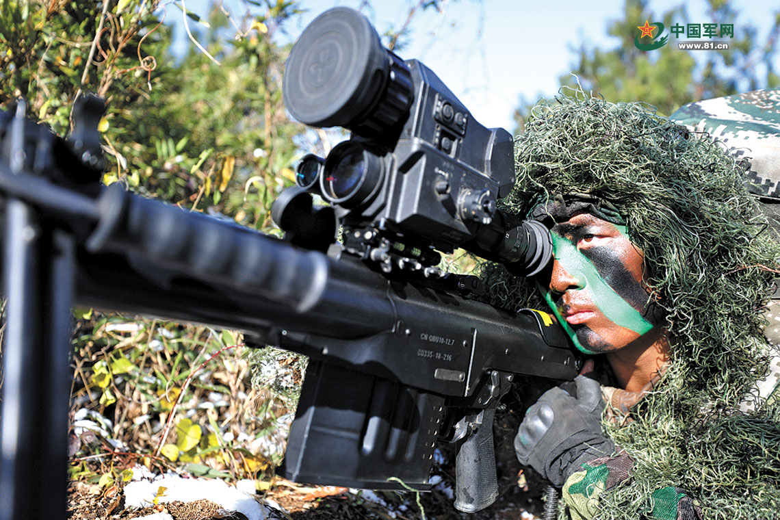第72集团军某旅组织侦察兵开展实战化训练-中工军事-中工网