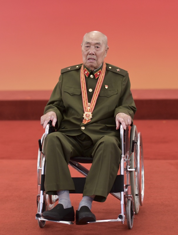 奋斗百年路 启航新征程"七一勋章"获得者|王占山:毕我一生报党恩