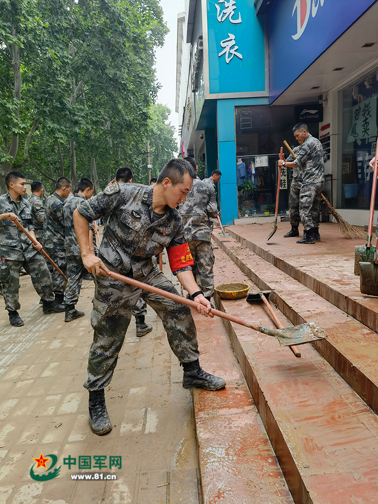 恢复生产生活秩序,杨根思部队坚守一线