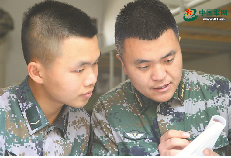 新闻调查:陆军某旅寻找密切新时代官兵关系新途径 - 中国军网