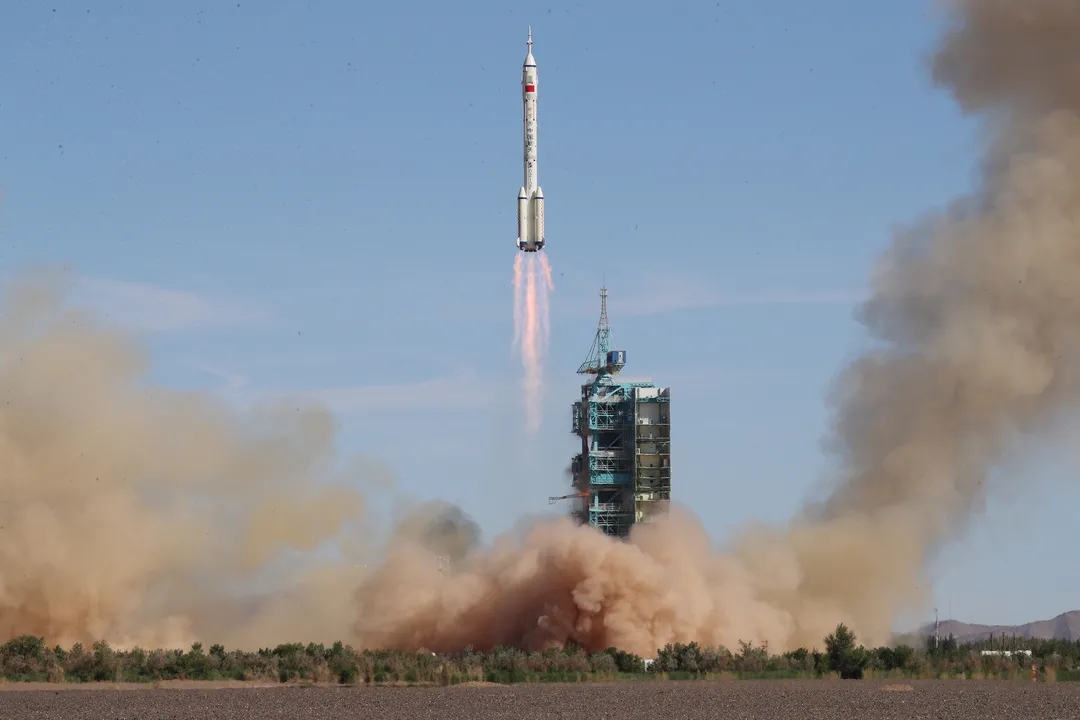 军网记者目击神舟十二号飞天:航天梦,家国情 - 中国军网