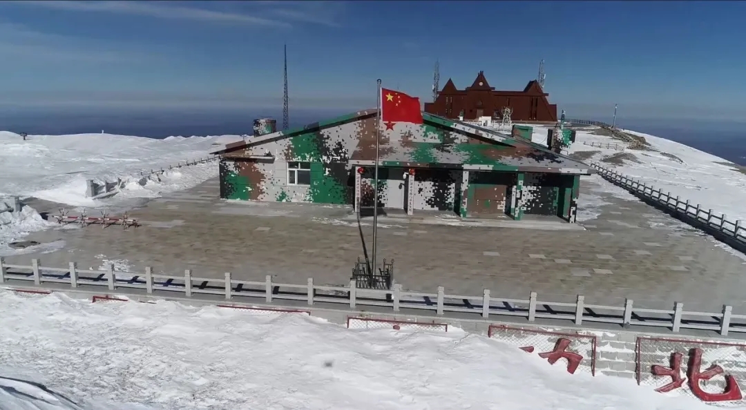新春走军营丨长白山天池风雪边关的暖心哨所