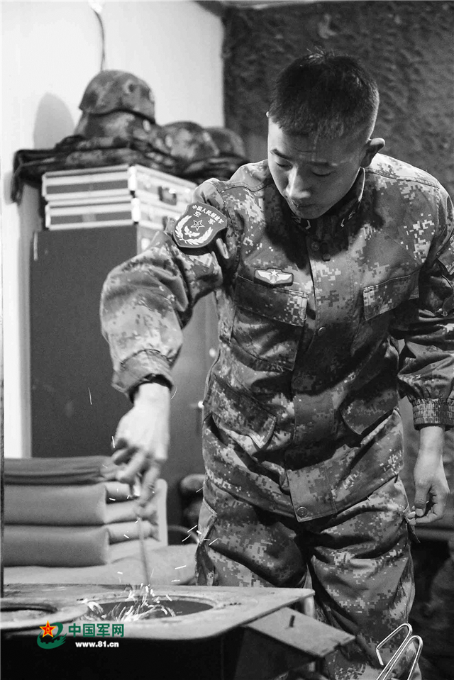 西北向西和喀喇昆仑一起迎春