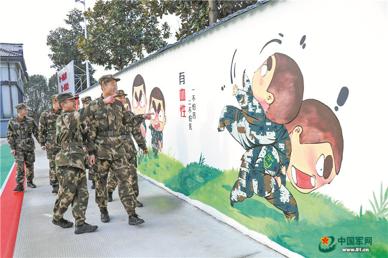 武警湖州支队发挥官兵画出咱们的心里话