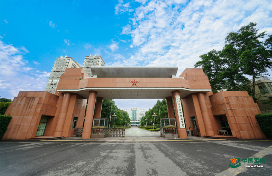 中国军校巡礼⑧丨军校欢迎你,有志于携笔从戎的青年学子 - 中国军网
