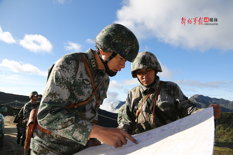 雪山连线两会②让社会尊崇军人要靠打赢本领去赢