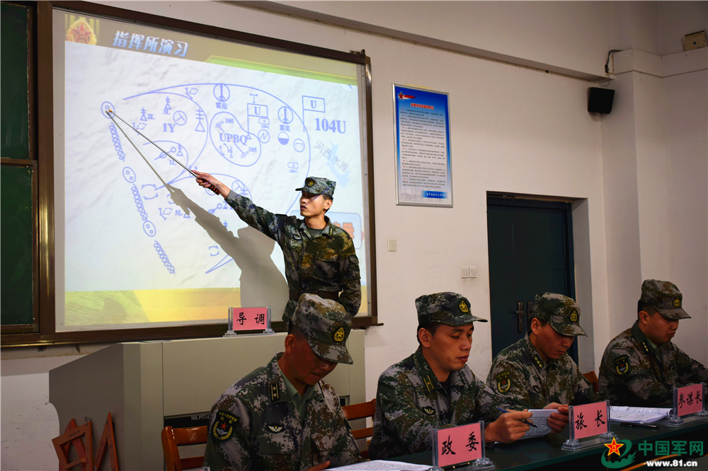 陆军炮兵防空兵学院课堂教学对接战场