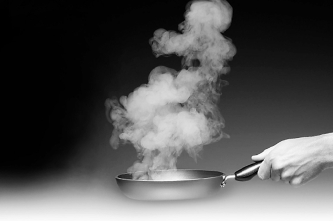 军医科普厨房油烟弥漫当心肺癌惹火上身