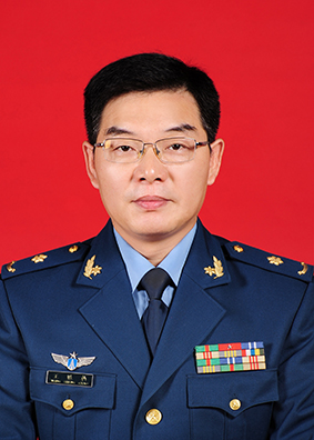 别不信这些被老年人忽视的口腔习惯很容易变成疾病