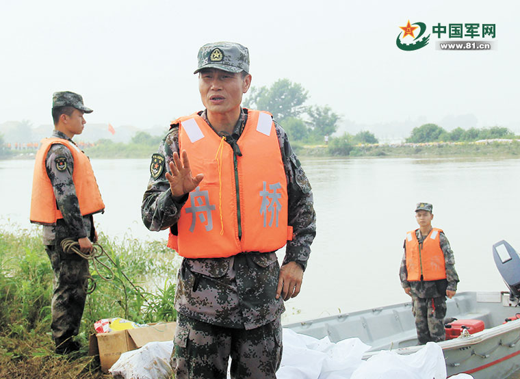 中部战区陆军某舟桥旅副旅长吴广:从抗疫到抗洪,于无声处见担当