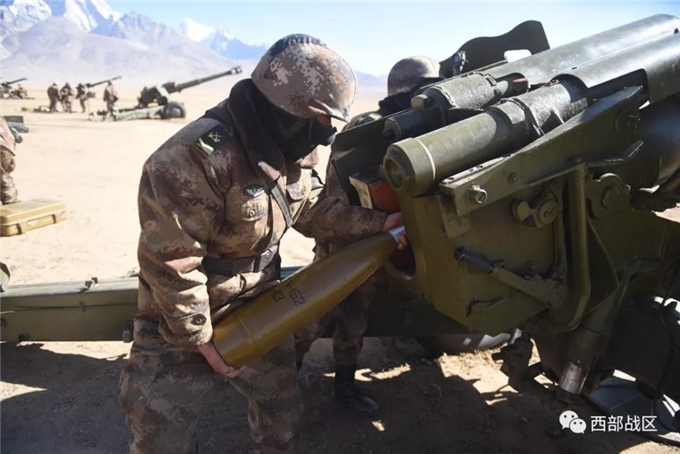 西藏军区某炮兵旅:火炮检验性实弹考核!酷图来袭